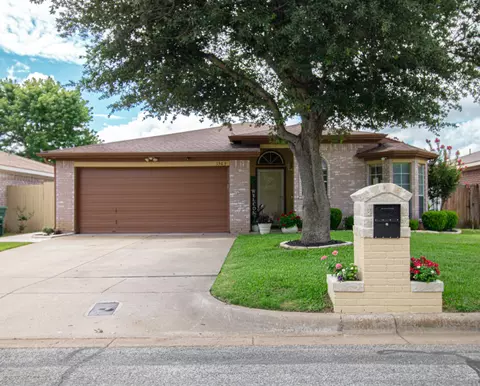 1363 Yorkshire St #2, Fort Worth, TX 76134