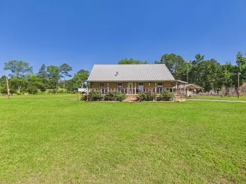 18253 Fm 3079, Chandler, TX 75758