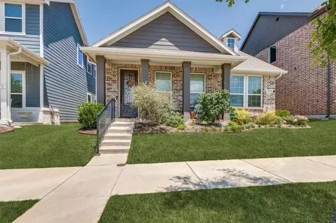 2440 Elm Pl, Northlake, TX 76247