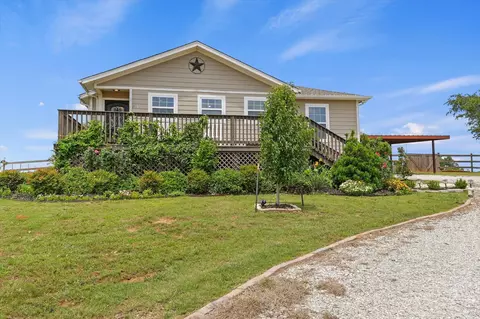 153 Mccrae Ln, Boyd, TX 76023