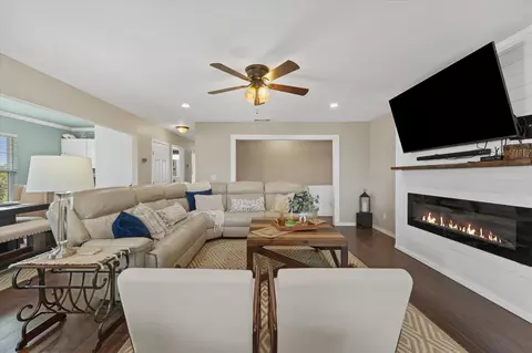 Living - 153 Mccrae Ln, Boyd, TX 76023 photo 1 of 2