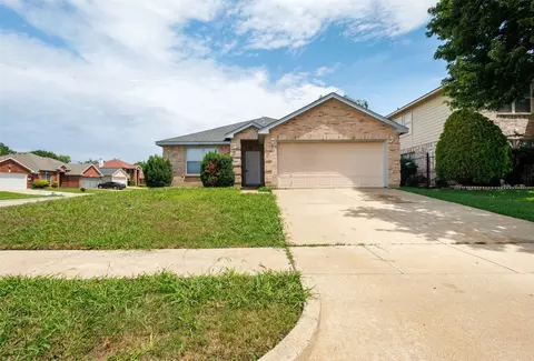 917 Mulder Dr, Arlington, TX 76001