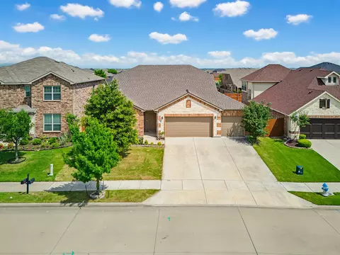 2012 Brenham Dr, Forney, TX 75126
