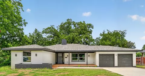 4828 Staples Ave, Fort Worth, TX 76133