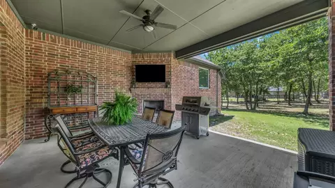 330 Timbers Cir, Poolville, TX 76487