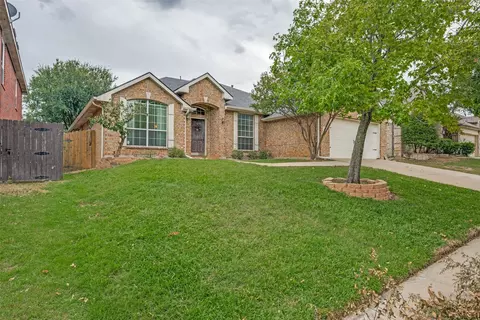 4925 Bolero Ct, Fort Worth, TX 76135
