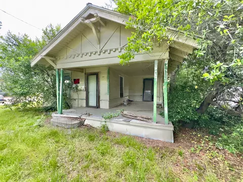 606 Houston St, Sulphur Springs, TX 75482