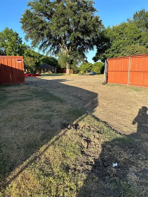 5404 Coronado Dr, Garland, TX 75043
