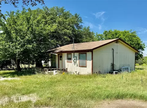 508 7th St, Hico, TX 76457