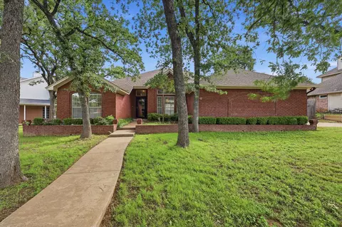 5505 Eagle Rock Rd, Arlington, TX 76017