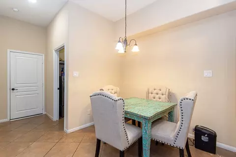 Dining - 9158 Sunlight Oak Ln, Houston, TX 77070 photo 1 of 2