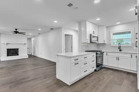 110 Twin Cir, Wortham, TX 76693