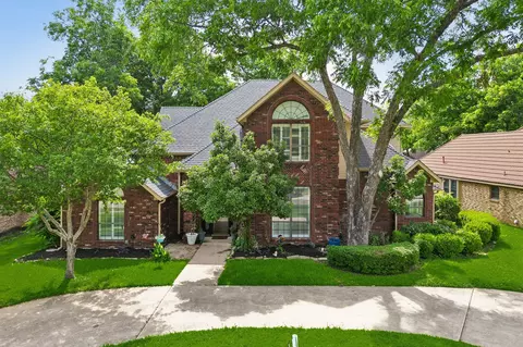 1909 Pecan Ridge Dr, Rowlett, TX 75088