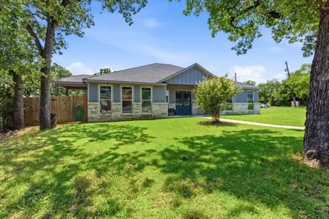 3600 Martin St, Fort Worth, TX 76119