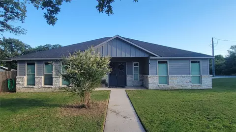 3600 Martin St, Fort Worth, TX 76119