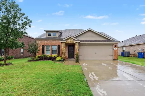 720 Savanna Dr, Nevada, TX 75173