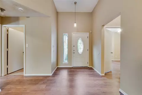 Entry Way - 907 Sharp Dr, Cedar Hill, TX 75104 photo 1 of 1