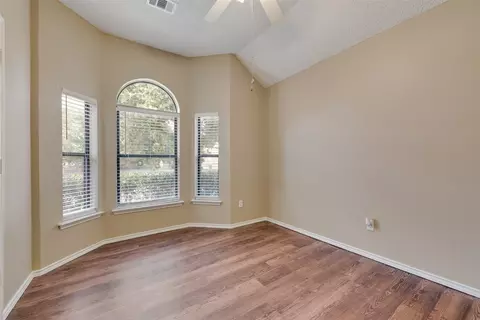 Other - 907 Sharp Dr, Cedar Hill, TX 75104 photo 7 of 8