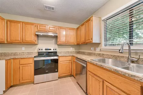 Kitchen - 907 Sharp Dr, Cedar Hill, TX 75104 photo 1 of 2