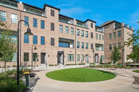 6005 Laurel Ln, Addison, TX 75001