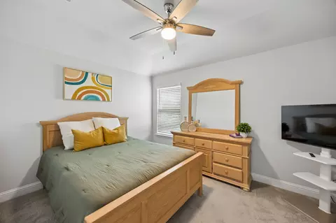 Bedroom - 5100 Unity Dr, Denton, TX 76207 photo 5 of 6