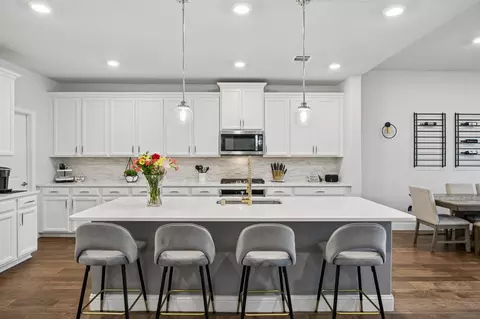 Kitchen - 5100 Unity Dr, Denton, TX 76207 photo 1 of 8