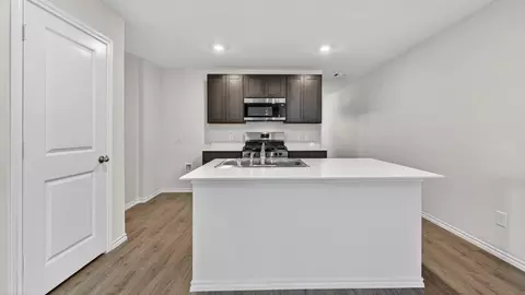 Kitchen - 3530 Spring Time St, Talty, TX 75126 photo 2 of 3