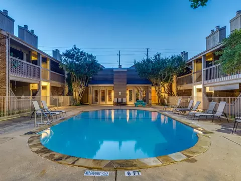 5140 Amesbury Dr #212, Dallas, TX 75206