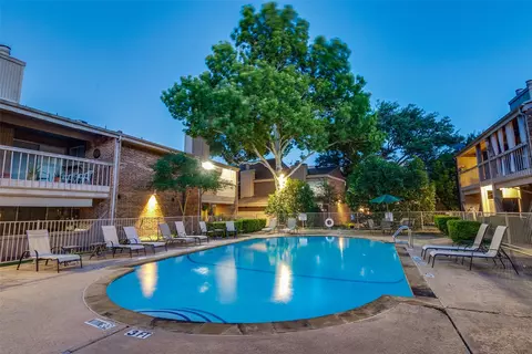 5140 Amesbury Dr #212, Dallas, TX 75206