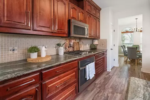Kitchen - 232 Touchdown Dr, Irving, TX 75063 photo 1 of 3