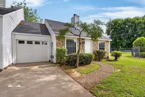 6 Chimney Stone Way, Shreveport, LA 71115