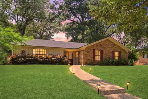 3505 Cloverdale Dr, Tyler, TX 75701