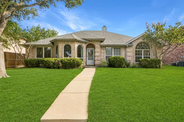 723 Butternut Dr, Garland, TX 75044