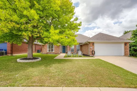 2107 Nichols Trl, Mansfield, TX 76063