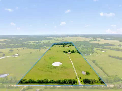 994 County Road 3925, Wolfe City, TX 75496