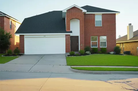 4929 Creek Ridge Trl, Fort Worth, TX 76179