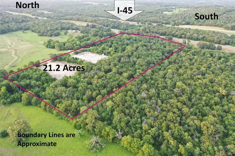 720 Interstate 45 S, Fairfield, TX 75840