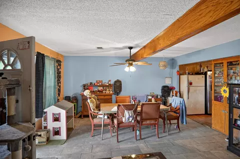 Dining - 615 W North St, Blossom, TX 75416 photo 1 of 1
