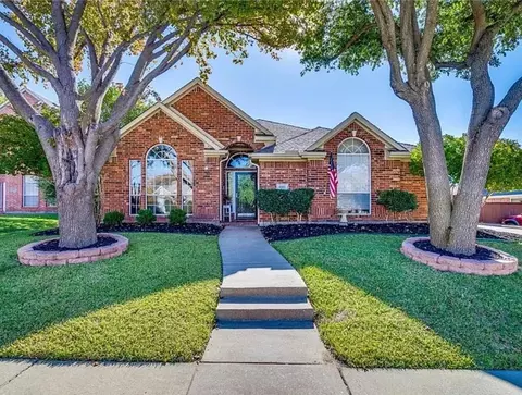 6005 Pin Oak Dr, Mckinney, TX 75072