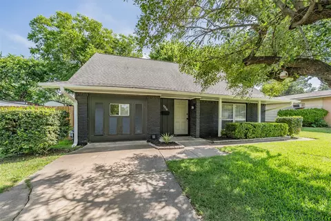 3214 Ridgeview Cir, Irving, TX 75062