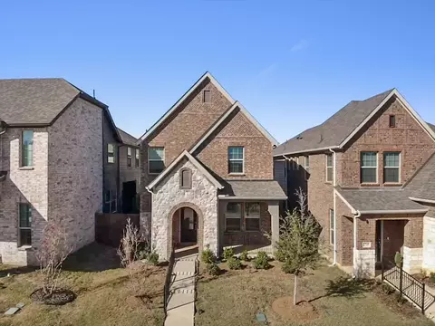 2745 Acadia Dr, Corinth, TX 76210