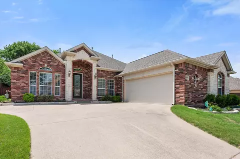 4819 King Harbor Ct, Grand Prairie, TX 75052
