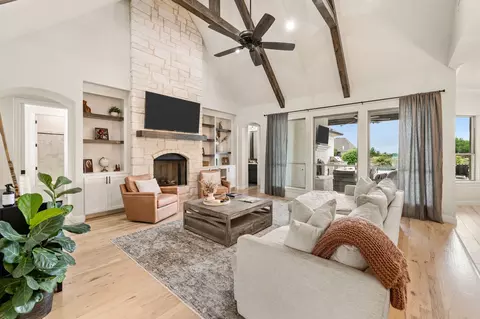 3608 Stardust Ln, Northlake, TX 76226