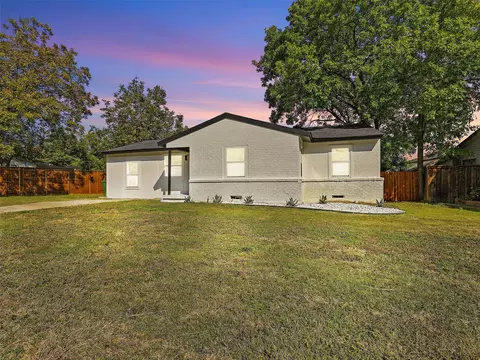 609 E Linda Dr, Garland, TX 75041