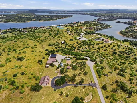1083 Antler Dr, Strawn, TX 76475