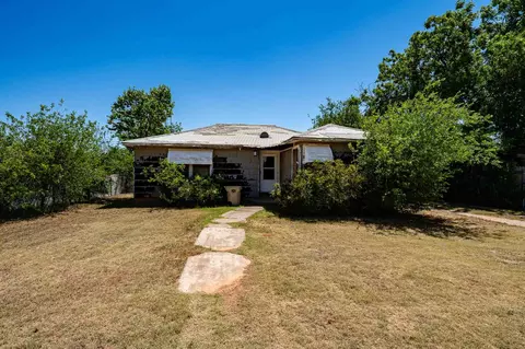 1821 Avenue K, Anson, TX 79501