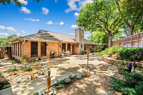 Exterior - 407 Dillard Ln, Coppell, TX 75019 photo 5 of 18