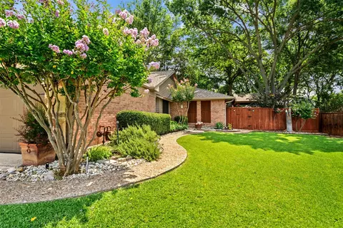 Exterior - 407 Dillard Ln, Coppell, TX 75019 photo 3 of 18
