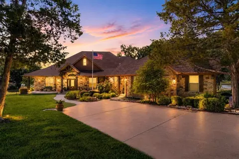 275 Jackson Cir, Kerens, TX 75144