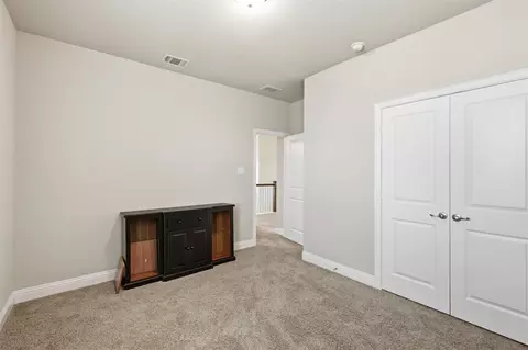 Bedroom - 6212 Leatherstem Rd, Argyle, TX 76226 photo 4 of 5